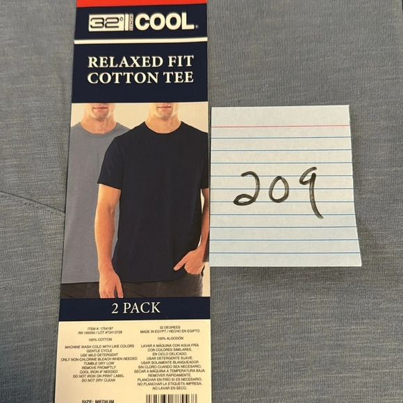 32 Degrees Cool Men's 2 Pack Chest Pocket Relaxed Fit Cotton Tee, Dark/Blue, M - Picture 10 of 10